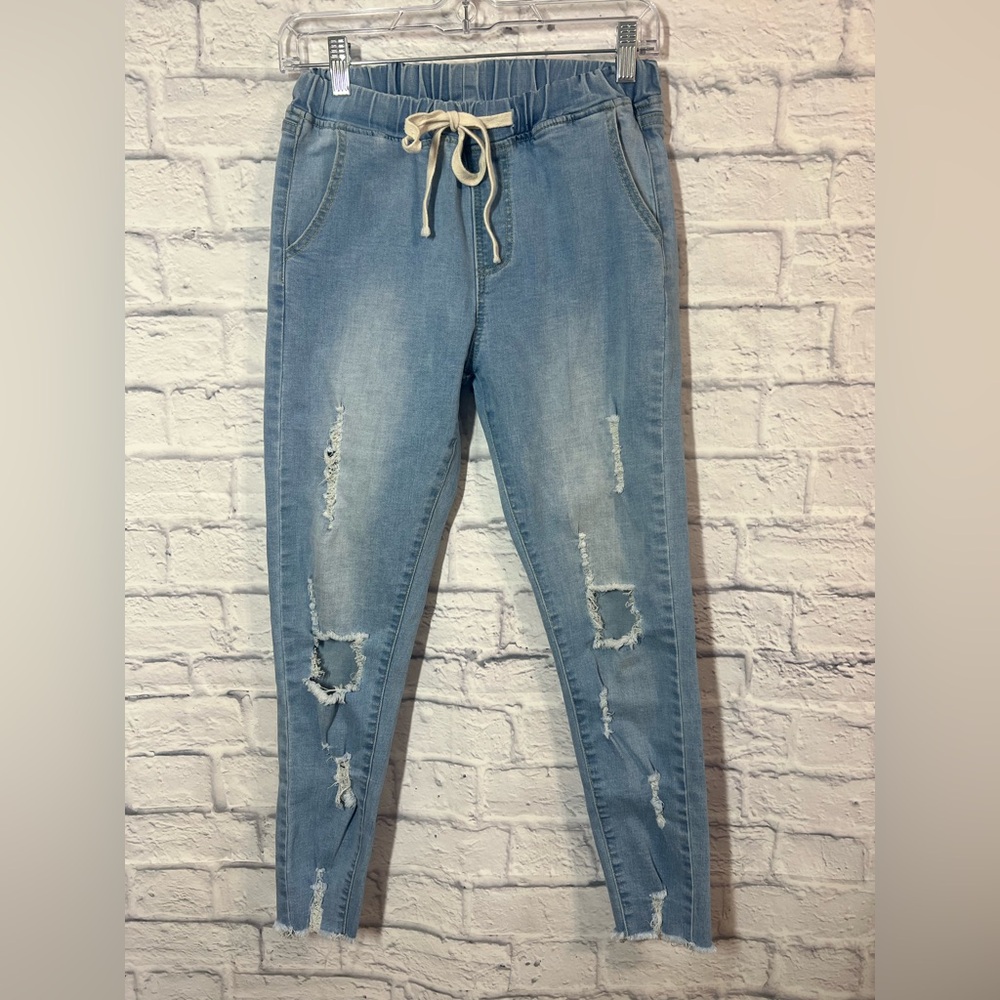 Hayden Light Blue Distressed Women's Jeans, sz small